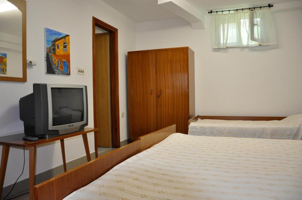 Apartment Bilic PUY Quarto foto