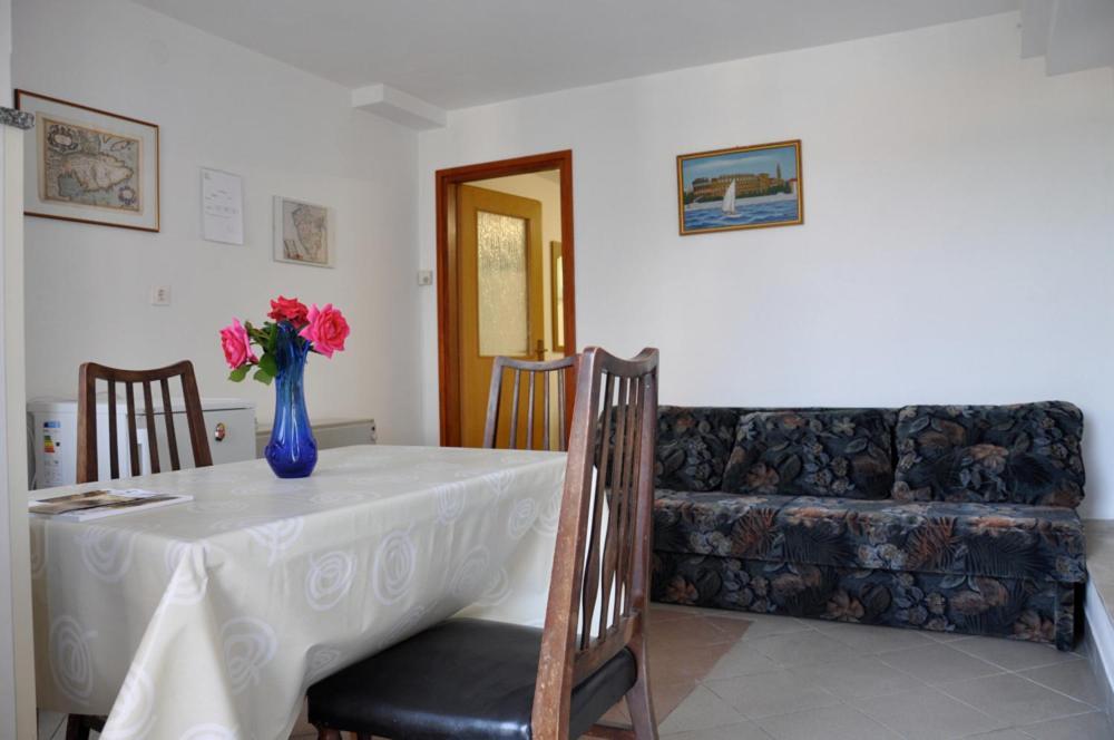 Apartment Bilic PUY Quarto foto